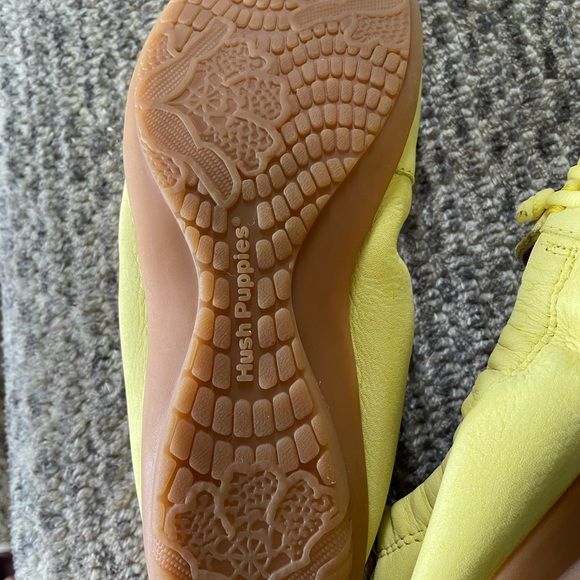 Hush puppies moccassins slip ons - Picture 5 of 5